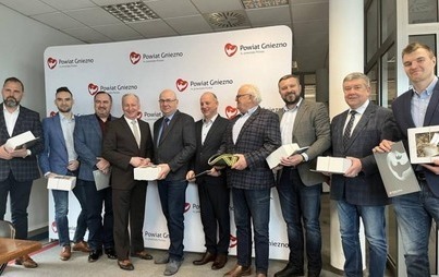 Zdjęcie do 7 firm z powiatu gnieźnieńskiego laureatami konkursu Gospodarczo-Samorządowy HIT Region&oacute;w 2022